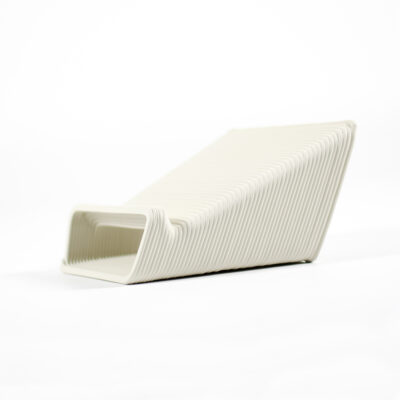 Sustainable laptopstand made from recycled plastic - white